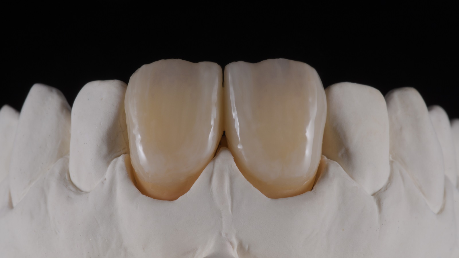 HeraCeram cre-active – conceptul „Take two”