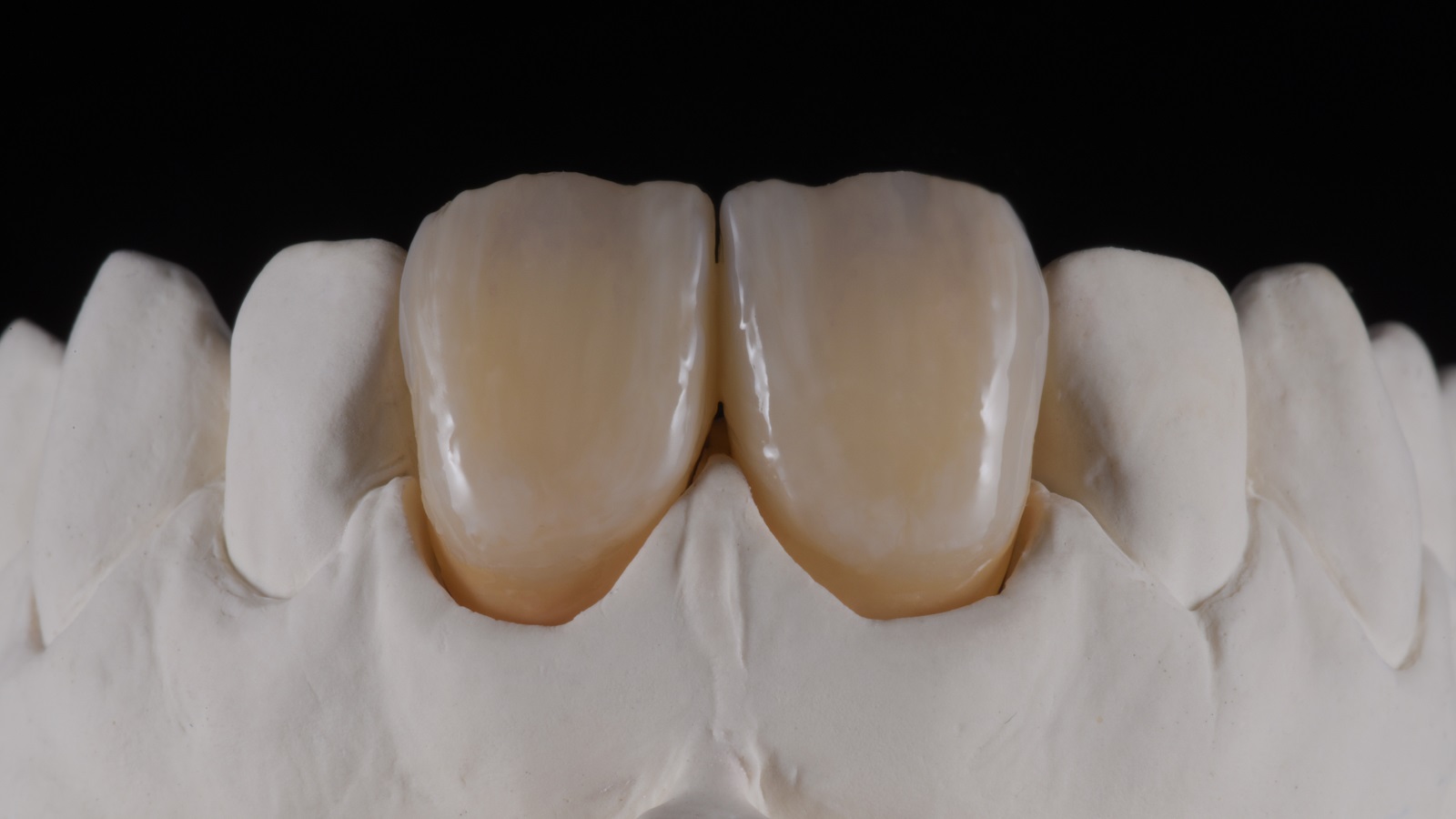 HeraCeram cre-active – conceptul „Take two”