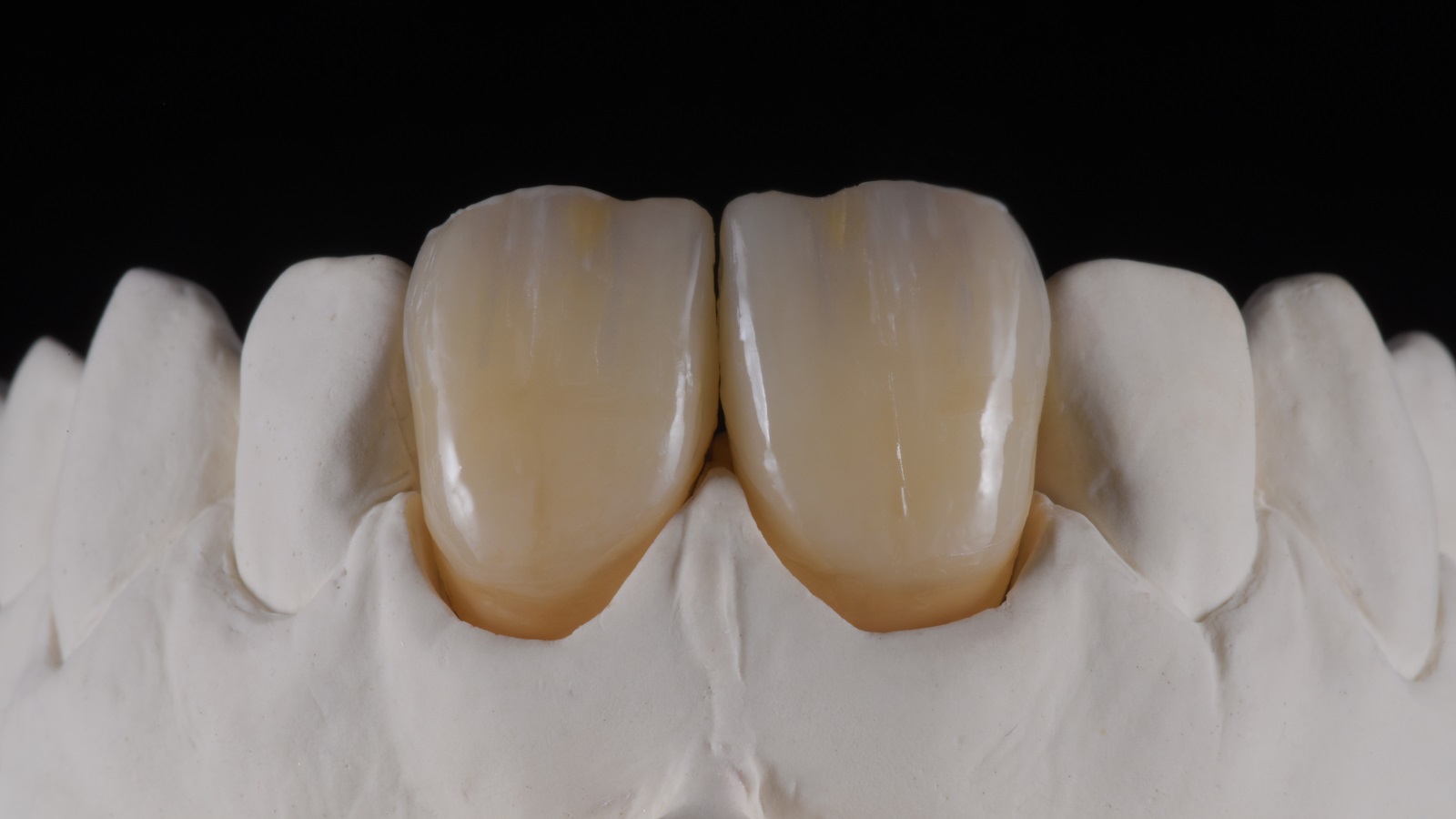 HeraCeram cre-active – conceptul „Take two”