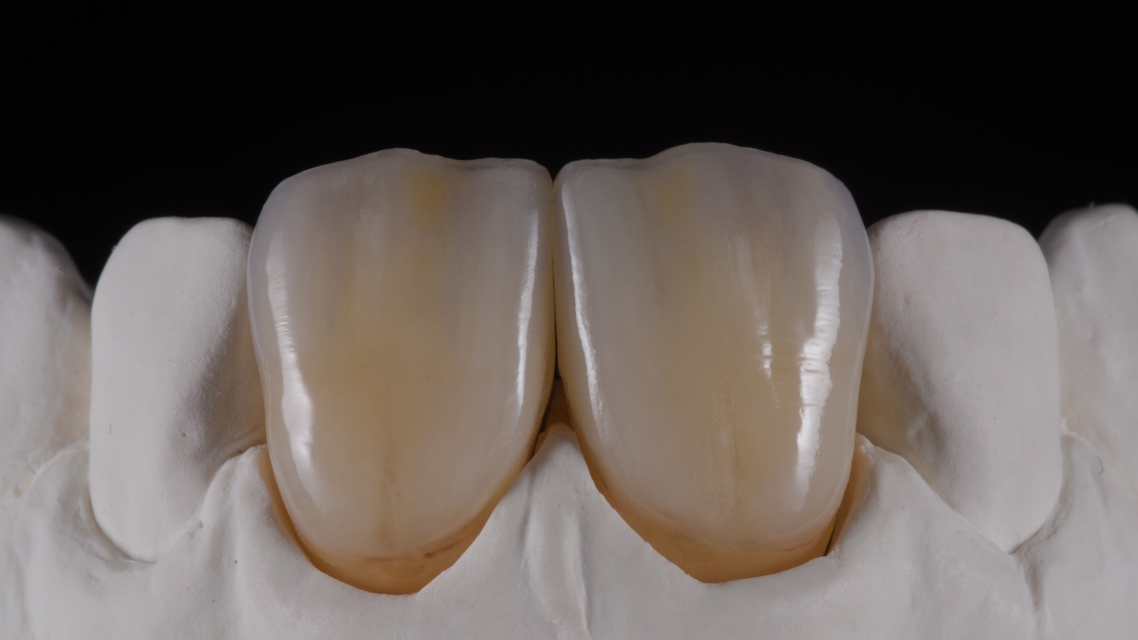 HeraCeram cre-active – conceptul „Take two”